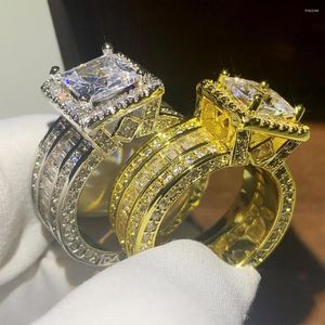 Rings de cluster Jóias de luxo exclusivas 925 esterling Silvergold Princess Cut Big 5A CZ Party Promise Women Women Weanding Ring Presente