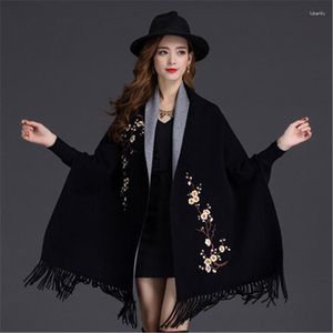 Scarves 2023 Female Tassel Knitted Scarf Winter Embroidered Plum Blossom Poncho Women Long Sleeve Wrap Vintage Air Conditioner Cape