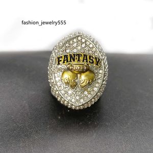 クラスターリング新しい2023ファンタジーフットボールチャンピオンシップリングリーグトロフィー勝者サイズ9-12