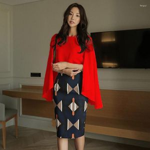 Women's Two Piece Pants Summer Fashion Office Ladies Set Women O Neck Red Chiffon Cloak Sleeve Shirt Print Flower Pencil Split Skirt Suit