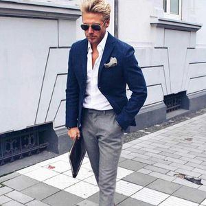 Herrenanzüge Neueste Design Männer für Hochzeit Marine Blue Man Business Blazers Bräutigam Smok