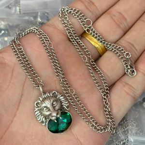 Retro Design Silver Chain Classic Fashion Lion Head with emerald Necklace Retro Couple Neck Chains Necklaces Jewelry Gift CGN2 --25