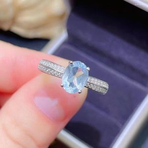 Klaster Pierścienie Dobra biżuteria Sterling Silver Natural Blue Topaz Women's Pierścień Prezent Prezentacja Girl Marry My Raosed Walentynki