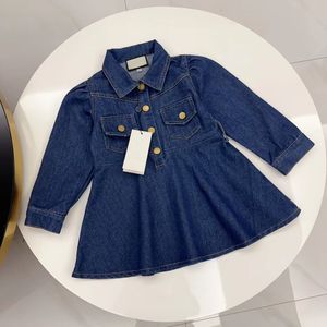 女の子のドレスガールズデニムスカートベビー服キッドデザイナーコートドレス豪華なブランドポケットボタン弾性秋の春春