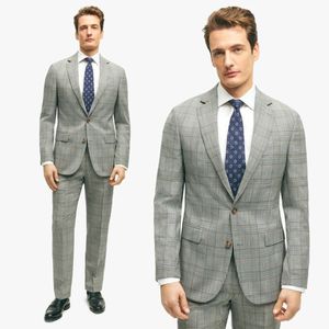 Plaid klassiska män kostymer för bröllop hackat lapel brudgum slit Slim Fit Tuxedos Business Office 2 PCS Anpassa jacka med byxor