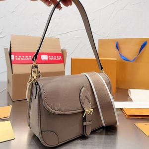 Satchel Bag Baguette Embossed Letter Shoulder Bags Genuine Leather Handbag Purse Crossbody Bags Hook Closure Removable Adjustable Strap
