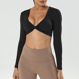 Aktiva skjortor Långärmad gym Crop Tops för kvinnor Twist Deep V Workout T -shirt Top Quick Dry Padded Sports Fitness Yoga Dropship