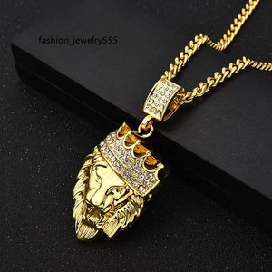 Anhänger Halskette Hip Hop Schmuck Löwe Kopf Anhänger Halskette mit goldener Kette King Crown Crown Halskette für Männer/ Frauen 200928