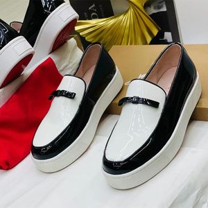 Dress Shoes Men Vulcanized Black White SlipOn Loafers Patent Leather for Casual Chaussures Pour Hommes 230812