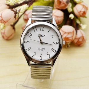 腕時計100pcs/lotシルバーエラスティックストラップスチールバンド愛好家Quartz Watch Gift for Men Whollesale