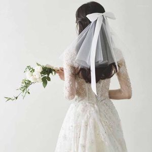 Bridal Veils Krótka panna młoda Wysłanie Wedding Jedna warstwowa Tiul Tiul Biała czarna duża projekt z akcesoriami grzebienia Veu de Noiva Cut Edge