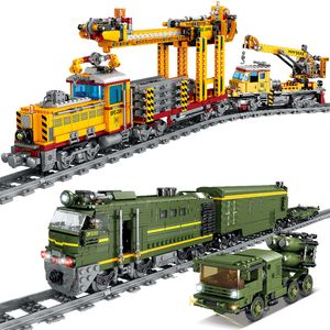 Blocks Electric Military Armoured Train Building Block Light and Sound Track Repair Children s Assembled Toy Birthday Gift 230814