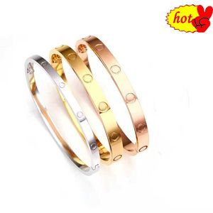 Kvinnor Mens Luxury Armband Gold Bangle Screw Armband smycken Guld Silver Bangle smycken för kvinnor Hjärta nagelarmband Bröllopsengagemang Alla hjärtans dag gåvor