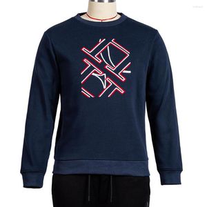 Męskie bluzy z kapturem Chch Autumn Winter Hoodie 2023 Style projektanta Wytrzymała moda stała kolor długi sweter ciepły wygodne odzież potu samca