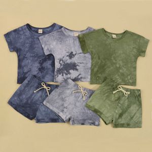 Kleidungssets 2021-04-30 0-5 Jahre Kleinkind Baby Jungen Mädchen 2-teiliges Sommerkleidungsset Batik-O-Ausschnitt Kurzarm-T-Shirt + kurze Hosen