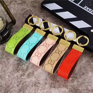 Multicolor designer key chain useful leather keychain couple style delicate bag charms gold plated parts fashion luxury keychains graceful mature PJ068 C23