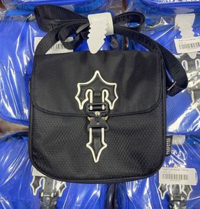 Omuz çantaları kadın trapstar messenger naylon crossbody çanta bayan erkek rapçi uk sıcak trapstarlar irongat cobra t lüks tasarımcı çanta gelgit akış tasarımı