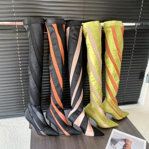 Mugler 100 mm Dwukolone koszulki Sock Boots Wciągnij Elastyczne punkty pochylne sztyletowe obcasowe dzianiny o wysokim kolorze butów luksusowe buty projektowe Fabryki Fabryki