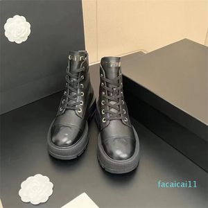 2023 scarpe top high top teate tosta tosta spessa stivali di marea di moda casual