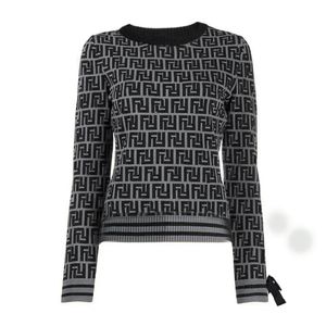 Tröja Kvinnor Designer Cardigan Spring och Autumn Round Neck Knitting Långärmad isolering High End Jacquard Knit Sweaters