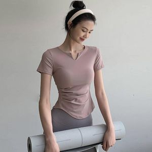 Camisetas ativas T-shirt de ioga de secagem rápida para mulheres de caça curta de decote em V Women Sports Sports Top de corrida adequados e fitness na academia