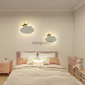 Lâmpadas de parede desenho animado Creative Crown Cloud Wall Lamps for Children Bedside Lamp de cabeceira moderna menino menino quarto quarto de bebê luzes de parede decoração hkd230814