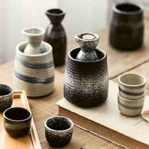 Narzędzia barowe japońskie sake ceramiczne Zestaw wina cieplejszy garnek gospodarstwa domowego butelka ryżu Białe szklane szklanki 230814