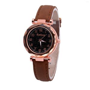 Zegarek dla panie Rose Gold Quartz Watch Female Belt Fashion Korean Rhinestone Business Business Relogio