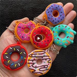 Sweet Donut KeyChain Party gynnar barn Mathänge Keyrings Bagpack Ornament Accessories Christmas New Year Gifts GC2256