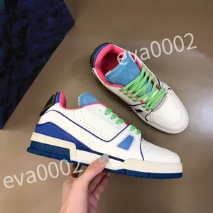 2023 Nuovi designer di lusso da uomo e coppia femminile sport giovanili da uomo sneakers di marca da donna da jogging da jogging scarpa non slittata dimensione 39-44 Rd1011