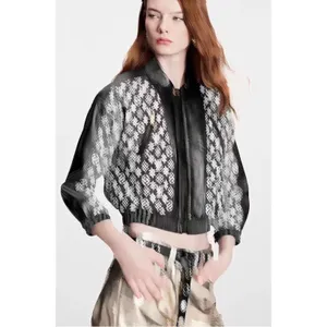 L102V kvinnors jackor Fashion Floral Patchwork Bomber Jacket Autumn Chic Thicken Warmth Short Coat Kvinnlig vinterstativ Krage Ytterkläder