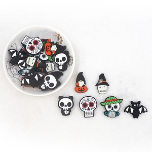 Dentes brinquedos chenkai 50pcs morcelos de pó de abóbora de abóbora de skull skull halloween silicone bebê mastigação colar de chupeta de brinquedos de brinquedos 230814