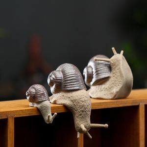 Objetos decorativos Figuras T Cerâmica Pequenos enfeites de caracóis Bonsai Micro paisagem Acessórios para decoração para casa para sala de estar Decorações de mesa de chá de chá 230815