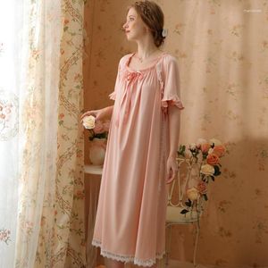 Women's Sleepwear Women Frenulum Pajamas Dress Long Lace Edge NightDress Girl Sexy Short Sleeve Nightgown Solid Color Cotton