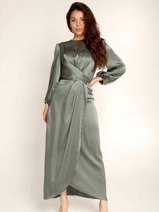 エスニック服eidムバレク光沢のある絹のアバヤドバイサテンヒジャーブイスラム教徒のドレス女性のためのアメリカンイスラムドレス
