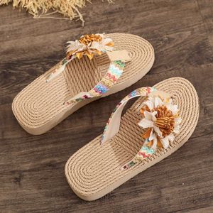 Slipper Fashion Kids Girls Summer Casual Slides Bekväma Flax Slipare Blommor Flip Flops Platform Sandaler Damer inomhusskor