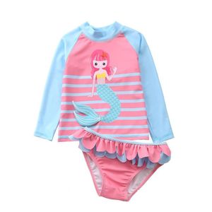 Zweiteilige Flamingo Badeanzug Set Girls 2 Stück Sonnenschutz Kinderguthut Kinder Mädchen Strand Langarm Schwimmhemd und Shorts 220722 Dr. Dh5jy