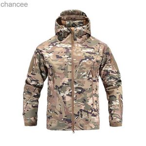 Homens de camuflagem de camuflagem de lã de lã militar e impermeável Roupas de ventos multicam hkd230815