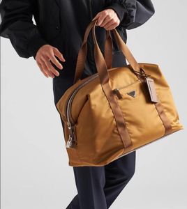 Super modne podróże torby torebki 10A Najwyższa jakość importowana nylonowa tkanina krzyżowa Ziarno Crowhide Torby Duffle Męs