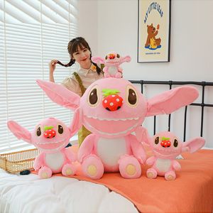 Partihandel Pink Strawberry Angie Plush Toy Children's Game Playmate Holiday Gift Doll Machine Priser