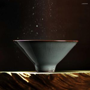 Tazze di piattini longquan celadon porcellana tazza da tè tazza da tè per la mano invisibile li un maestro puro di