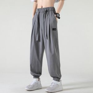 Pantaloni da uomo houzhou estate di seta ghiaccio fluido maschio pantaloni casual maschio jogging nero sciolto pantaloni giapponesi coreano traspirato