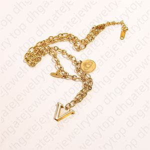 Women Necklaces Designers Popular Fashion Brand Pendant Necklaces Gold Plated Necklace Delicate Clip Chain Letter V Jewelry Pendant For Woman gif
