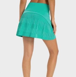 LU-313 Quick Drying Preated Tennis Skirt 여성용 속옷 체육관 의류를위한 내장 주머니 안티 라이트 요가 반바지