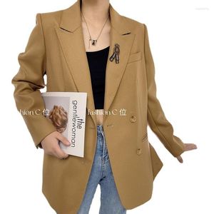 Jackets femininos 2023 Early Autumn Worded Wood Tone Jackge Distranim Double Bastested Casual Fashion Versátil