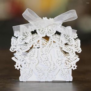 Geschenkverpackung 50pcs Candy Box hohles Schmetterlings Design Schokoladenrunde Ecke Hochzeit