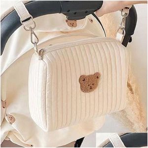 Bolsas de fraldas Bordado de urso coreano bebê para carrinho de bebê mamãe reutilizável Cuidado Organizador de berçário Nappy Mother 221208 Drop dell Dhwhd