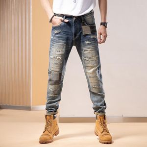 Jeans masculinos Autumn Spliced ​​Macho de alta moda Slim Fit Patched calça lápis para homens