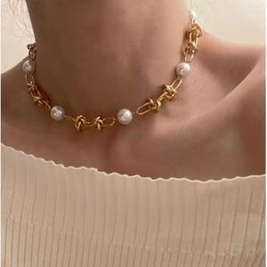 Kedjor moxi 1 st naturligt vatten barock pärlhalsband enkel stil rund hänge brthday fest gåva för kvinnors fina smycken
