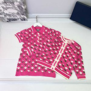 Tracce di vestiti per bambini abiti di alta qualità abiti set di dimensioni 100-160 cm 2pcs a fiore jacquard in maglia cardigan e abito polo luglio28